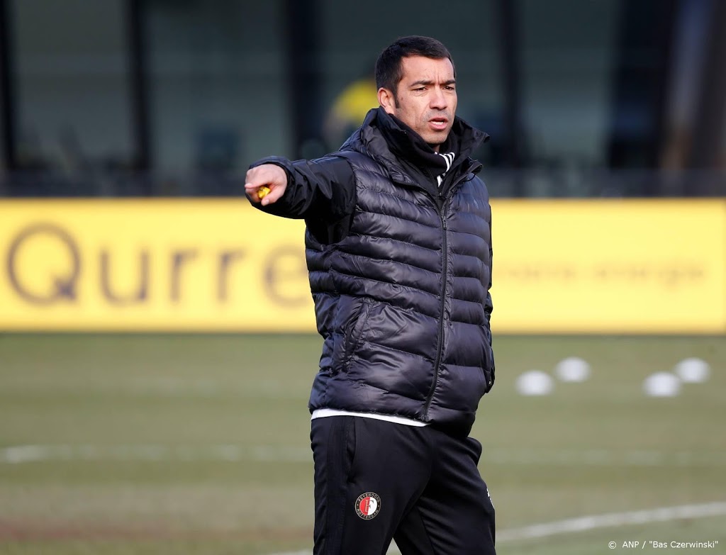 Van Bronckhorst: bewondering voor strenge aanpak China