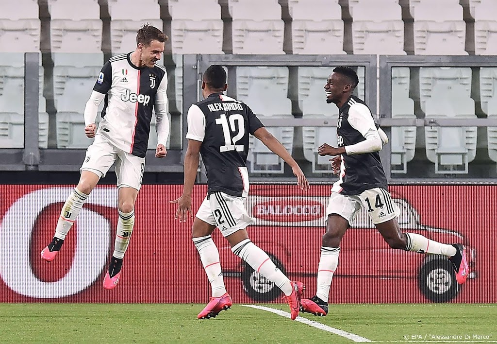 Voetballers uit Serie A leveren collectief salaris in