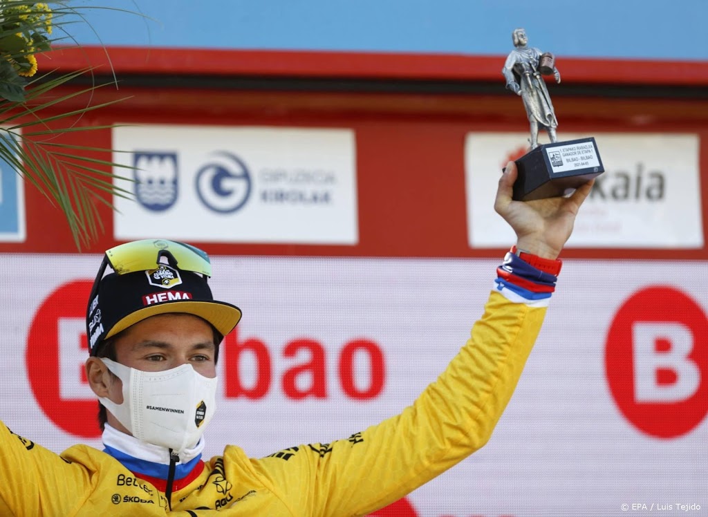Bask Aranburu wint etappe in Baskenland, Roglic blijft leider
