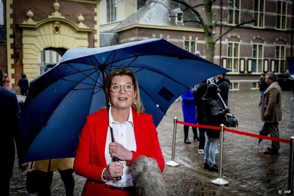 Van der Wal: blijf gewoon aan de slag met stikstofbeleid