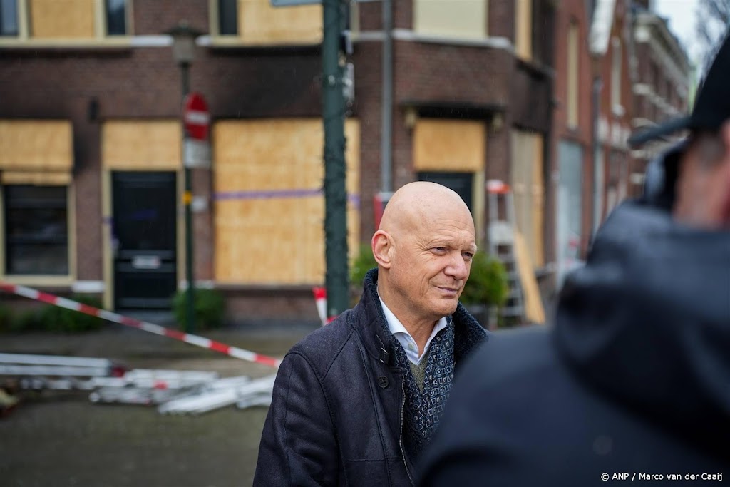 Burgemeester Vlaardingen wil landelijk politieteam tegen explosies