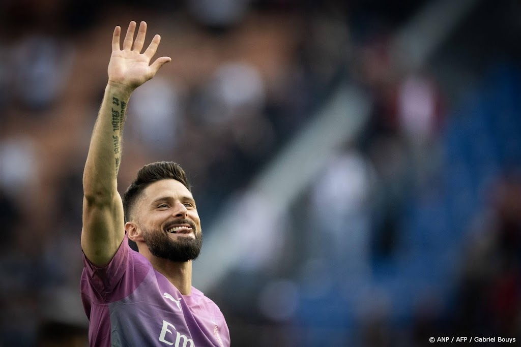 AC Milan verstevigt met zege op Lecce tweede plaats van Serie A