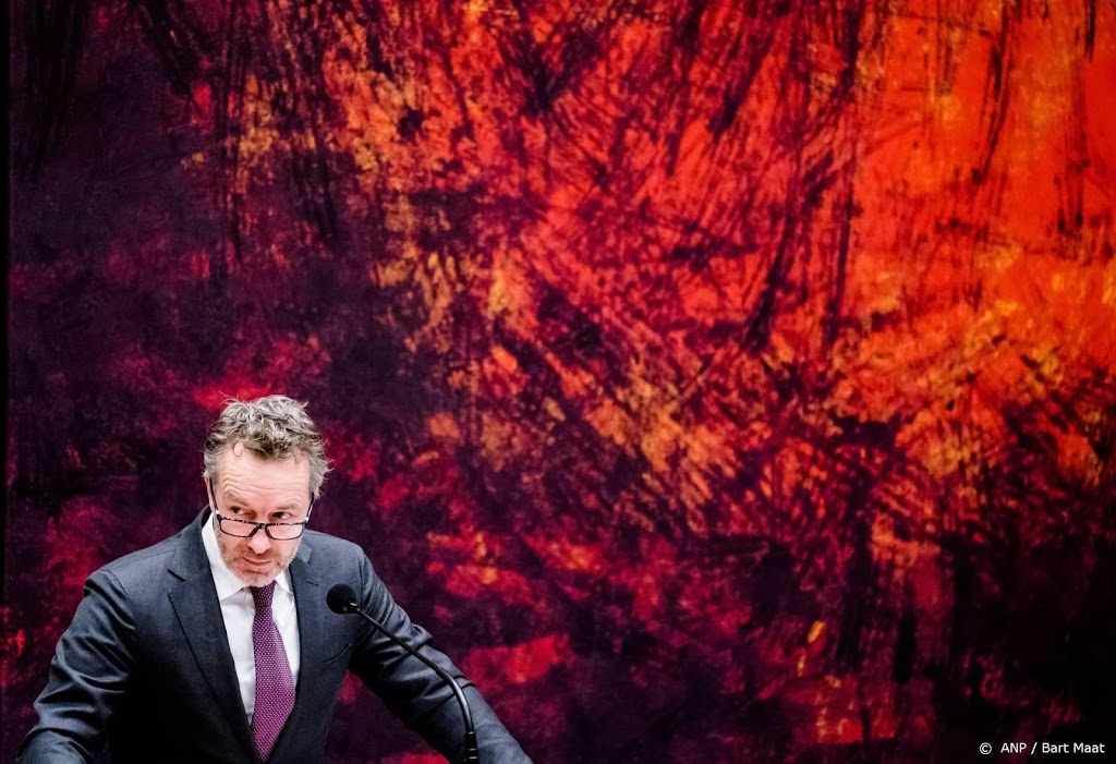 FVD-Kamerlid Van Haga: 5 meiposter was ongepast