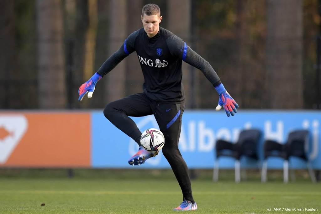 Doelman Scherpen vervangt geblesseerde Krul bij Oranje