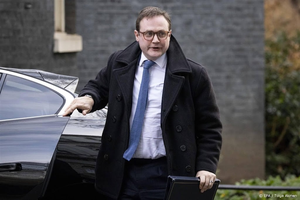 Chinese 'politiebureaus' in VK gesloten, zegt Britse minister