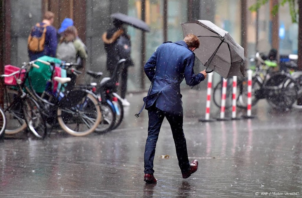 Weeronline: zomerweer laat nog even op zich wachten