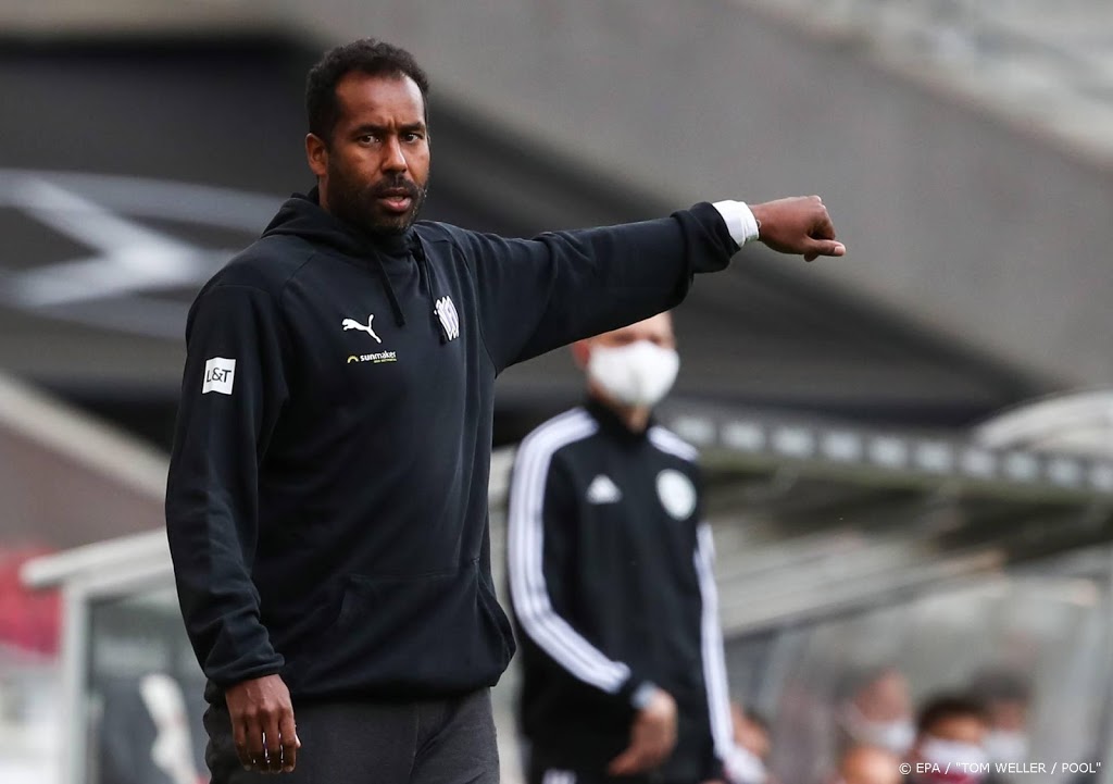 Voetbalclub HSV gaat met Duitse trainer voor promotie