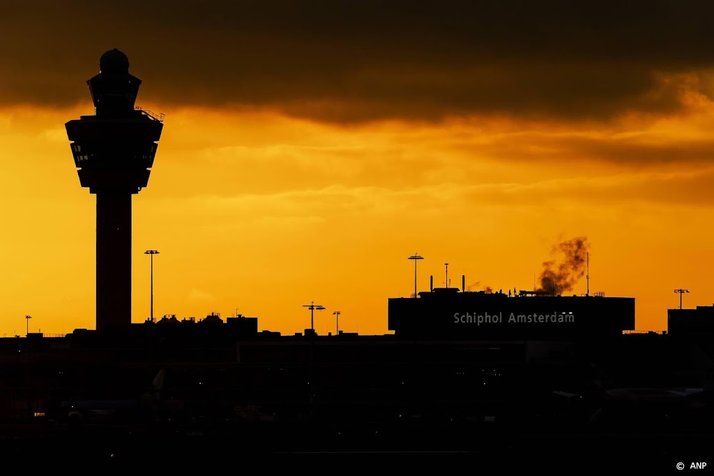Surinaamse maatschappij SLM schrapt meer vluchten naar Schiphol