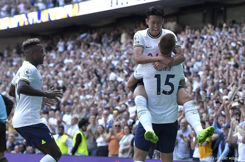Tottenham begint met ruime zege op Southampton