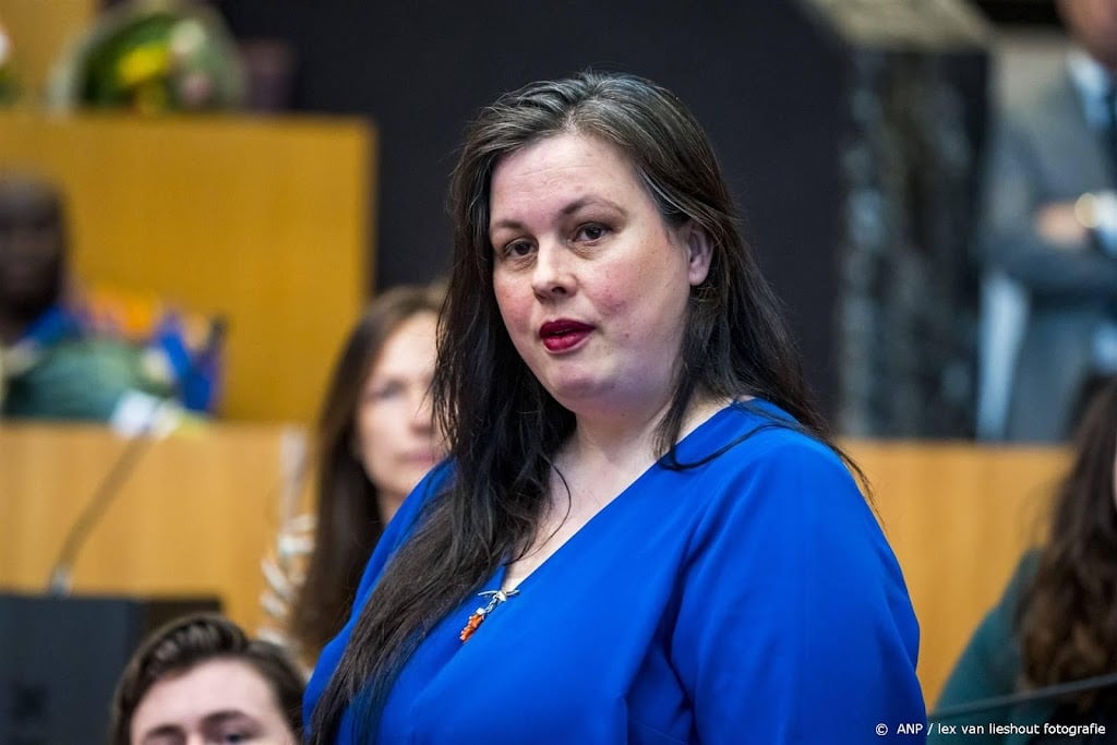 Annabel Nanninga wil namens JA21 de Kamerverkiezingen in