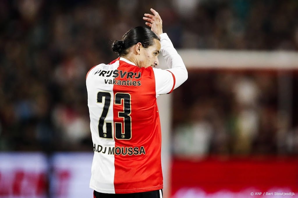 Feyenoord verslaat Fenerbahçe in De Kuip