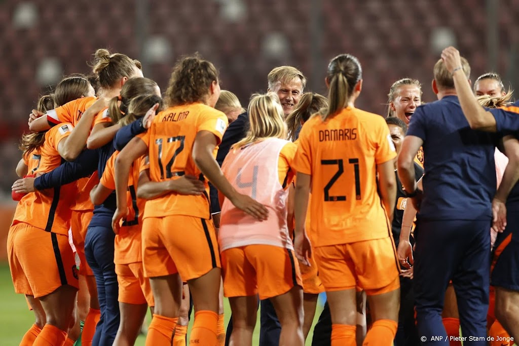 Voetbalsters naar WK dankzij miraculeuze ontsnapping