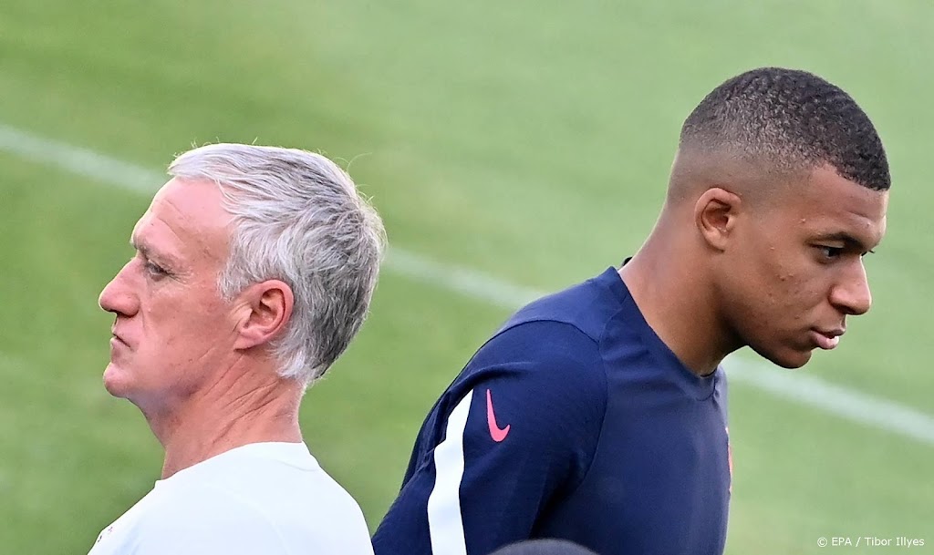 Franse bondscoach Deschamps zwijgt over verwijt Mbappé