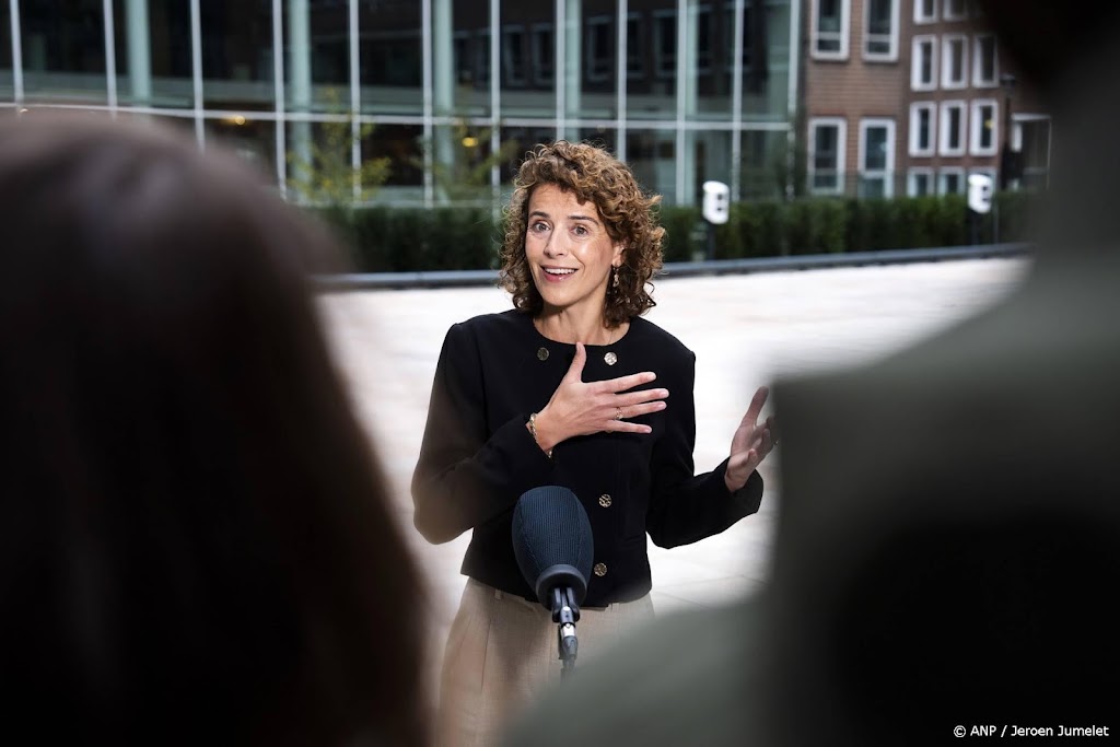 Duizenden bedrijven erbij op wachtlijst voor overvol stroomnet