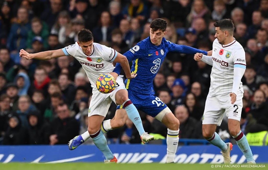 Koploper Chelsea verspeelt punten tegen Burnley