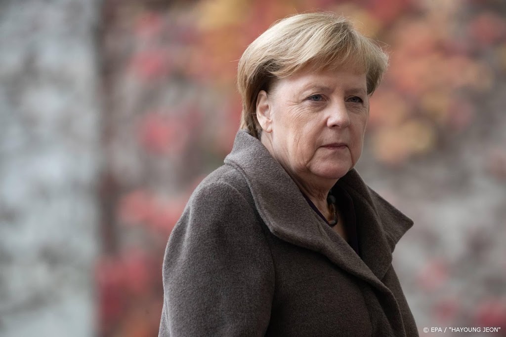 Merkel: schaamte voor gruweldaden in Auschwitz