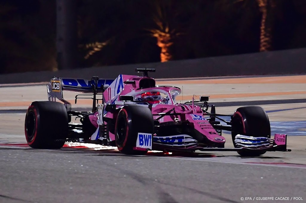 Pérez pakt eerste zege in Formule 1 na gestuntel Mercedes