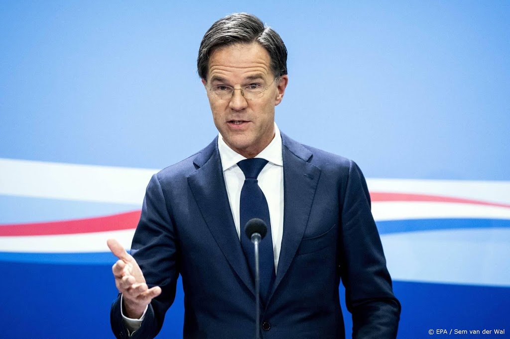 Rutte heeft spijt van 'de olifant die de visie ontneemt'