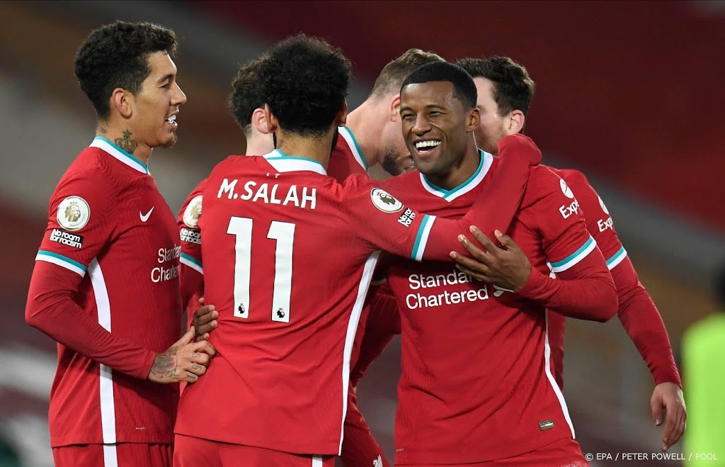 Liverpool ruim langs Wolves mede dankzij treffer Wijnaldum