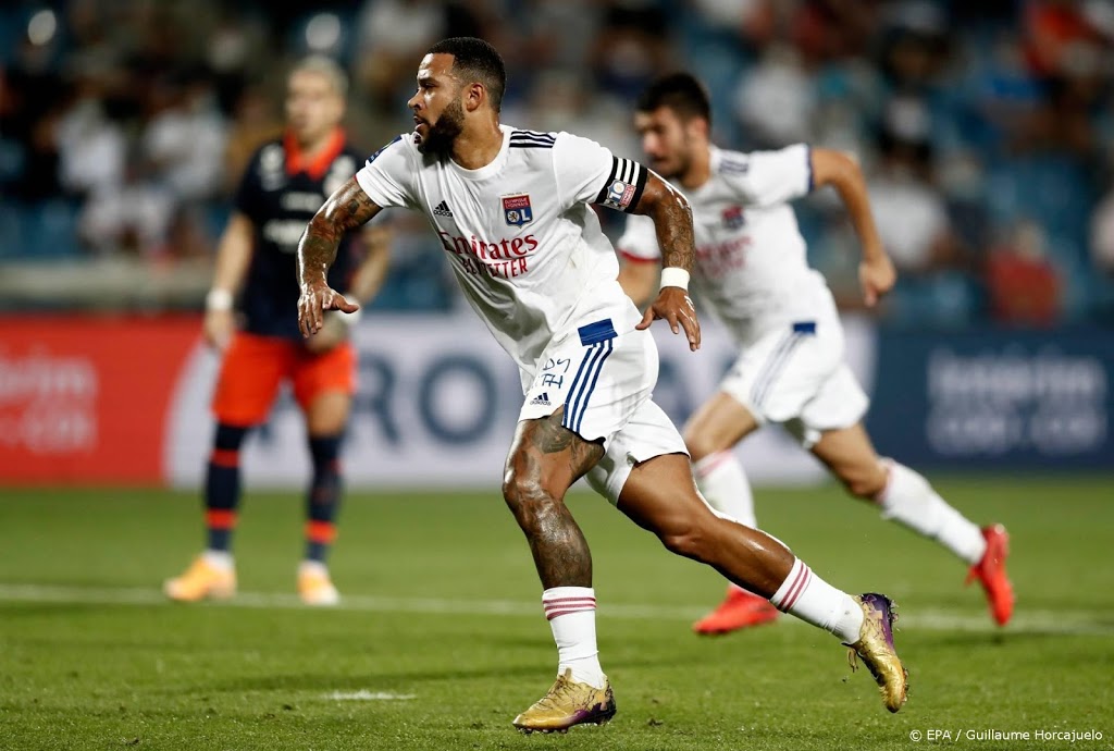 Depay brengt score voor Lyon op gang in Metz
