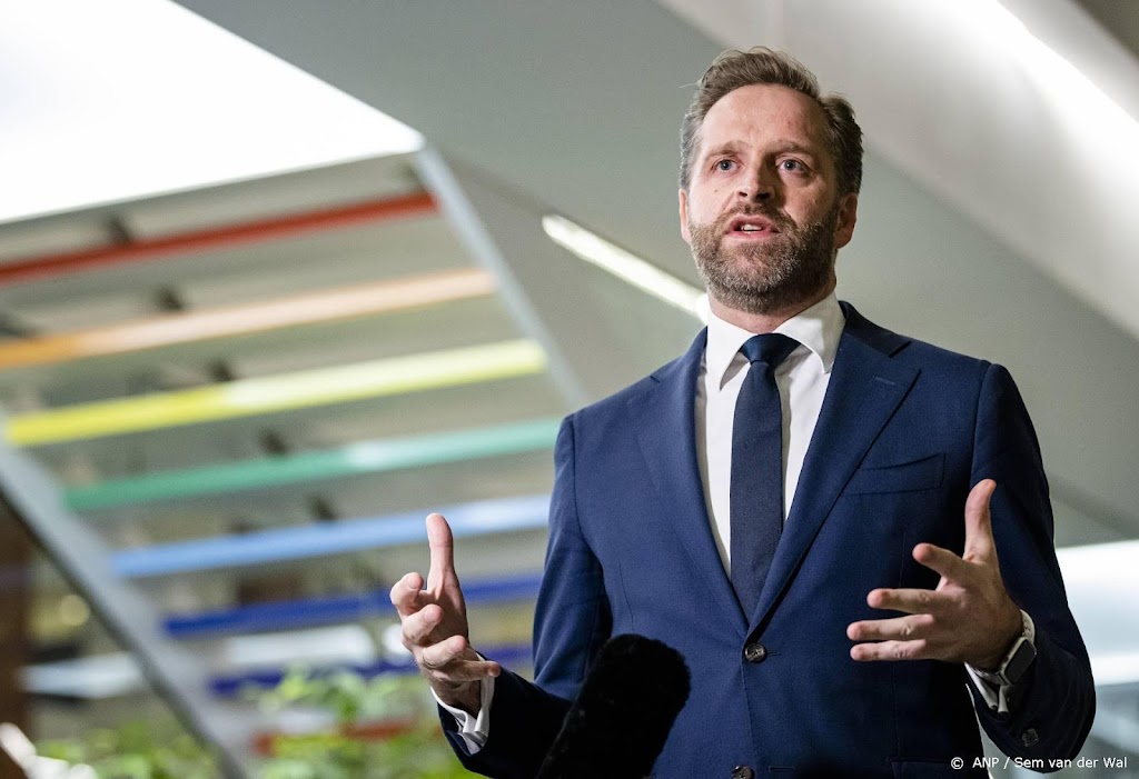 Kabinet wil voorstel voor 2G-beleid uitstellen naar nieuwe jaar