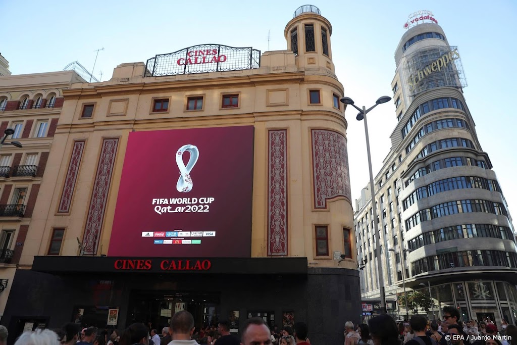 Noorse club kaart mensenrechten Qatar aan met QR-code op shirt