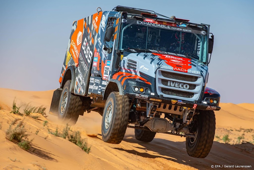 Trucker Van Kasteren grijpt eindelijk dagzege in Dakar Rally