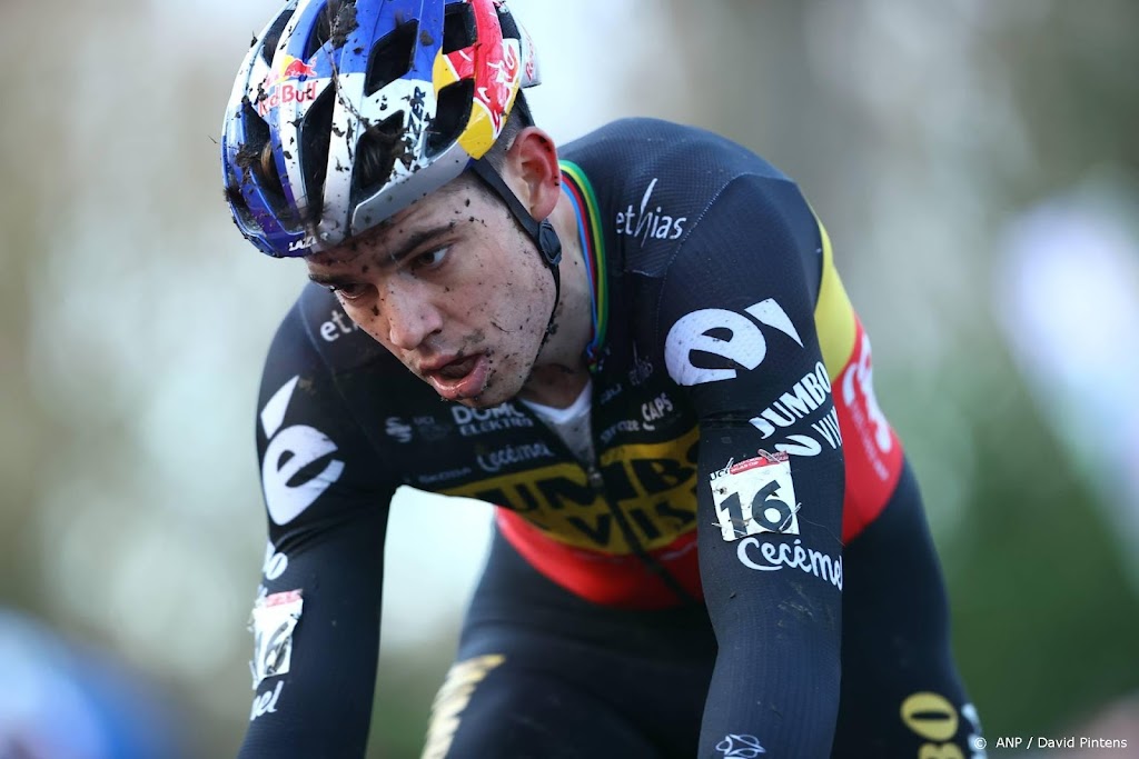 Van Aert ook de beste in Superprestige van Gullegem
