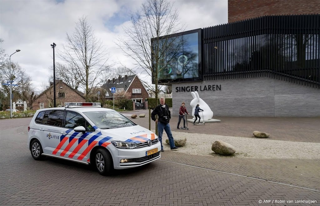 Gestolen schilderij Lentetuin van Van Gogh getoond in Rotterdam