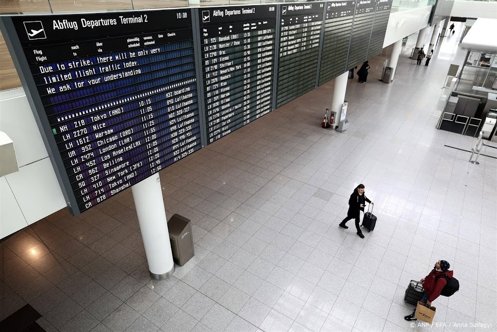 Vakbond dreigt met langere staking grondpersoneel Lufthansa