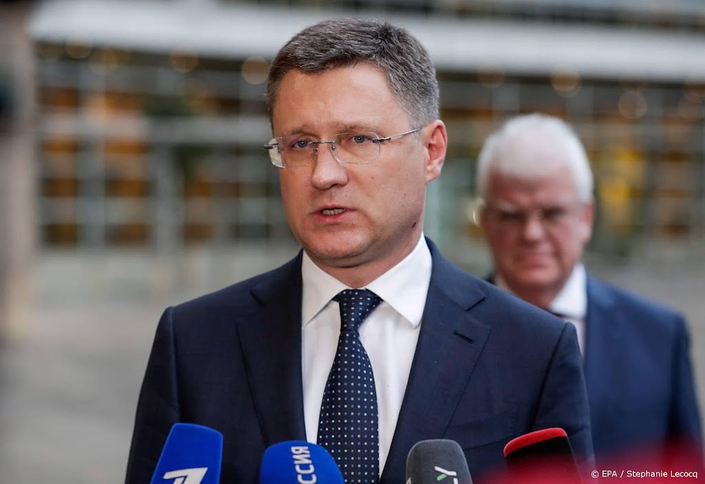 Novak: olie kan 300 dollar per vat gaan kosten bij sancties