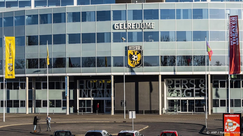 Vitesse zet juridische strijd met Gelredome-eigenaar door