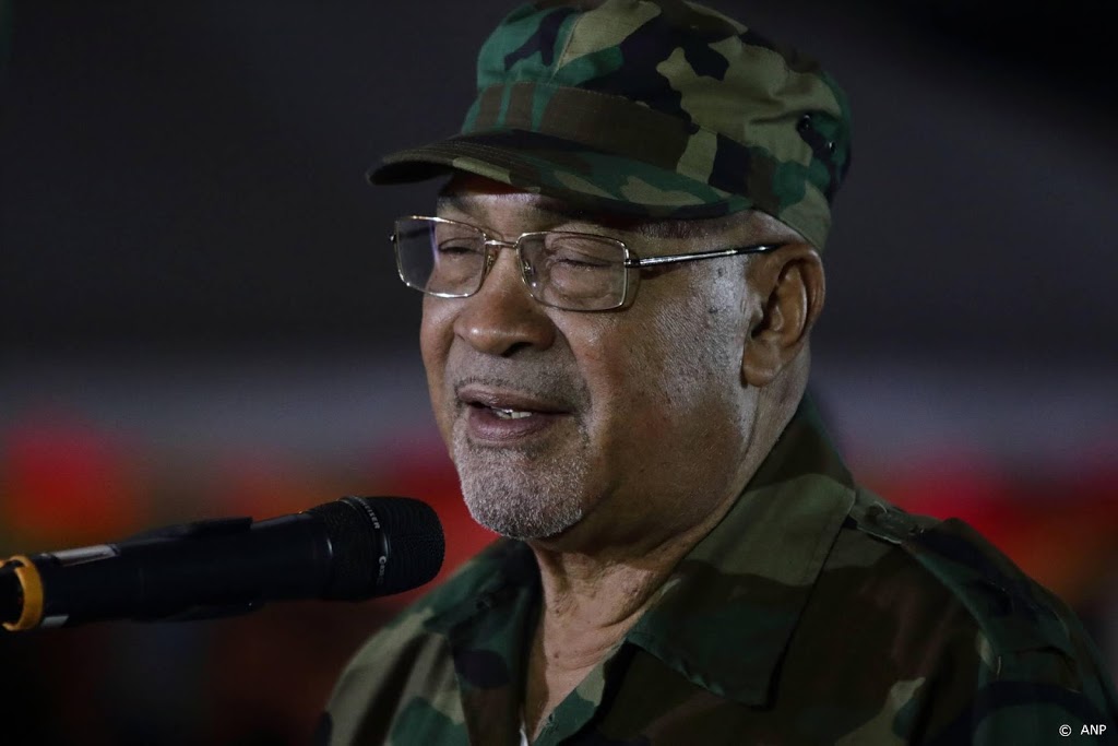 Bouterse wil kleine man helpen in coronacrisis