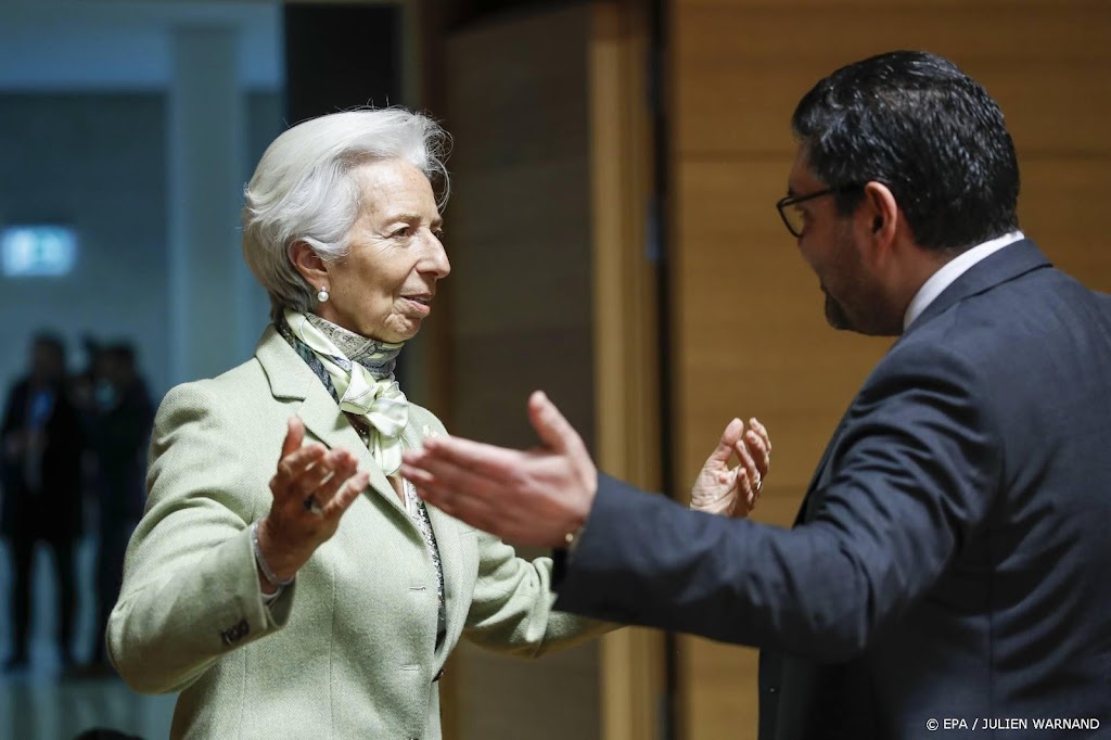ECB-baas Lagarde test positief op corona