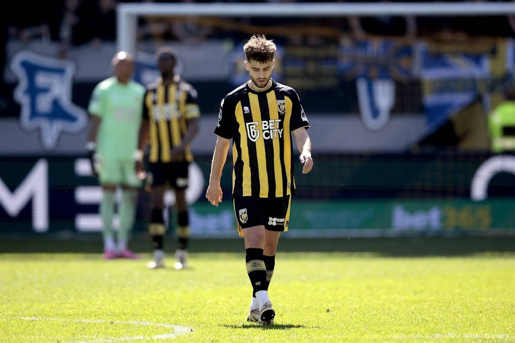 Degradatiezorgen Vitesse nog groter na verlies in Gelderse derby