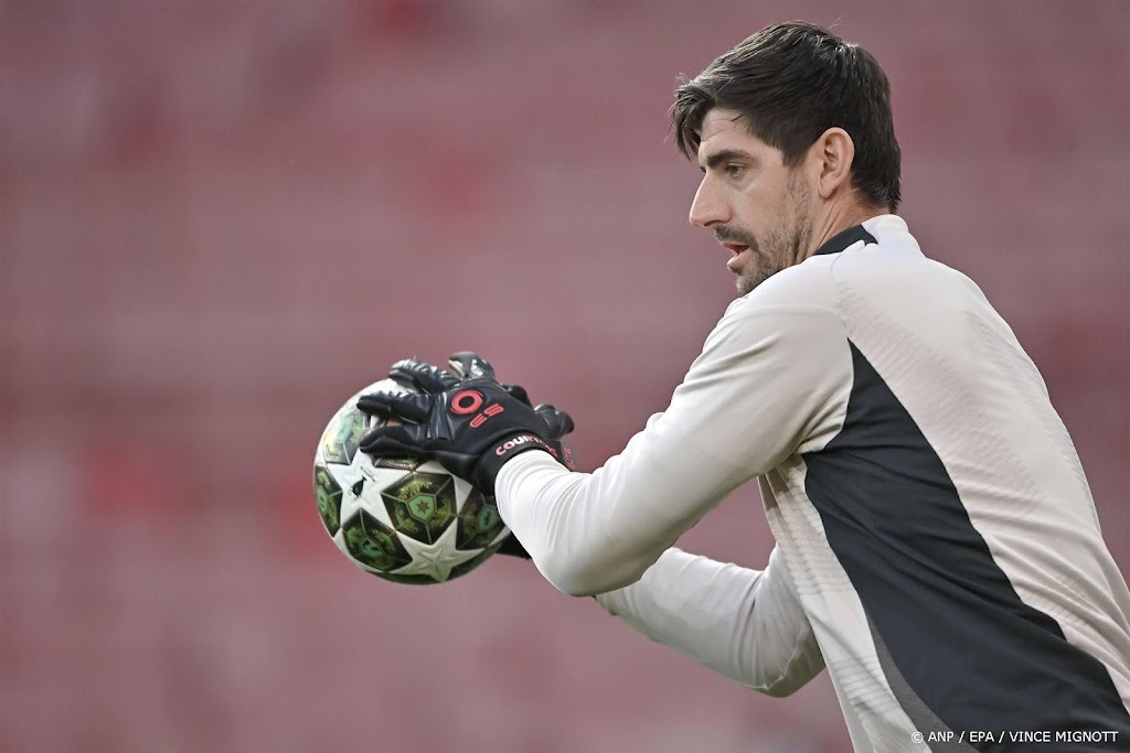 Doelman Courtois keert terug bij Real voor uitduel met Arsenal