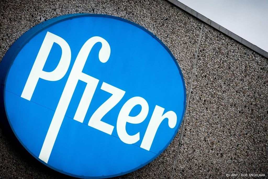 Europese Commissie 'dicht bij' tekenen grote vaccinorder Pfizer