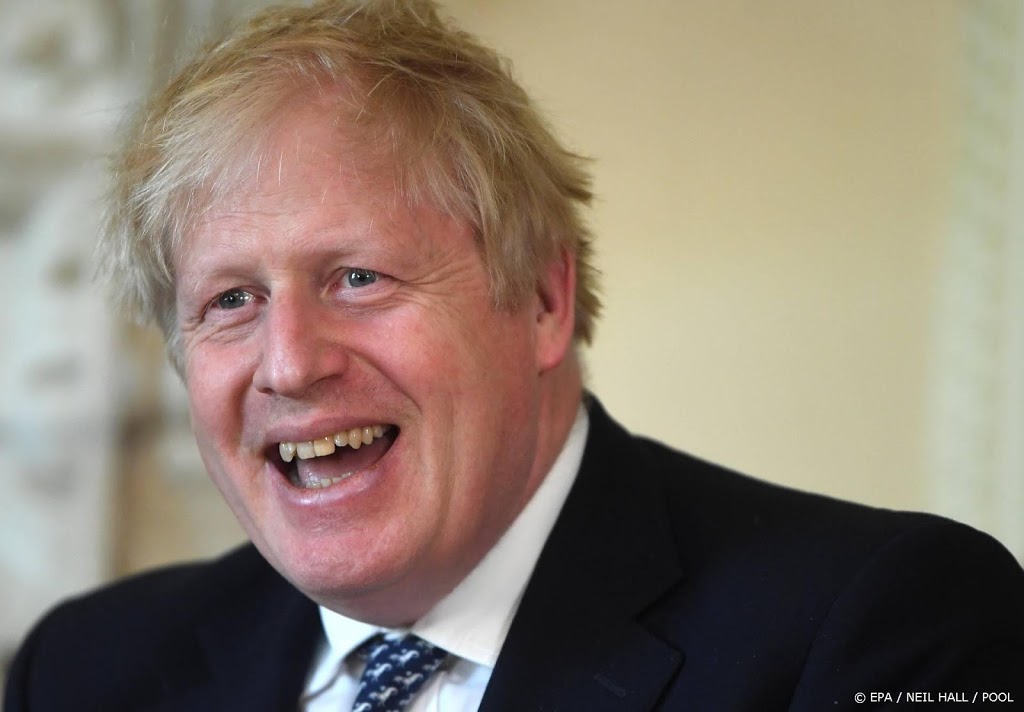 Britse premier noemt eerste uitslagen verkiezingen bemoedigend