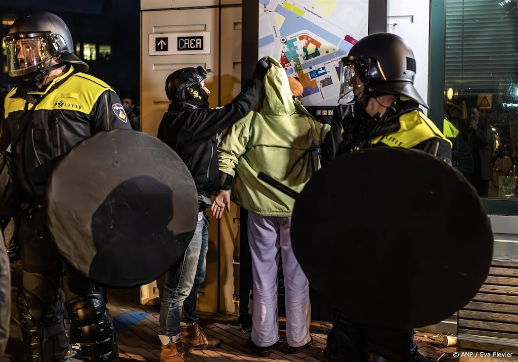 Nog vier UvA-betogers van de meer dan 125 gearresteerden vast