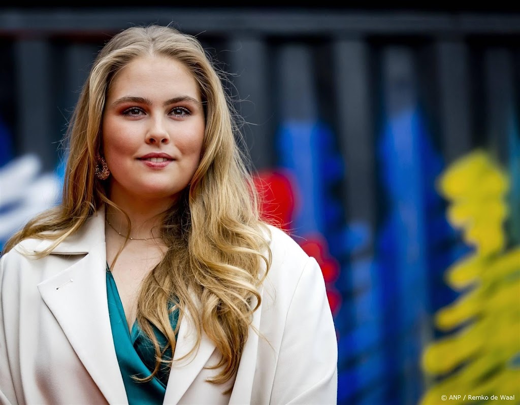 Prinses Amalia stopt per 2025 met terugstorten onkostenvergoeding