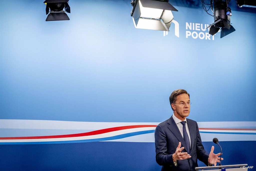 Rutte biedt ontslag kabinet aan: verschillen onoverbrugbaar