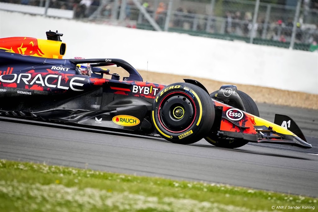 Verstappen tweede in GP van Groot-Brittannië achter Hamilton