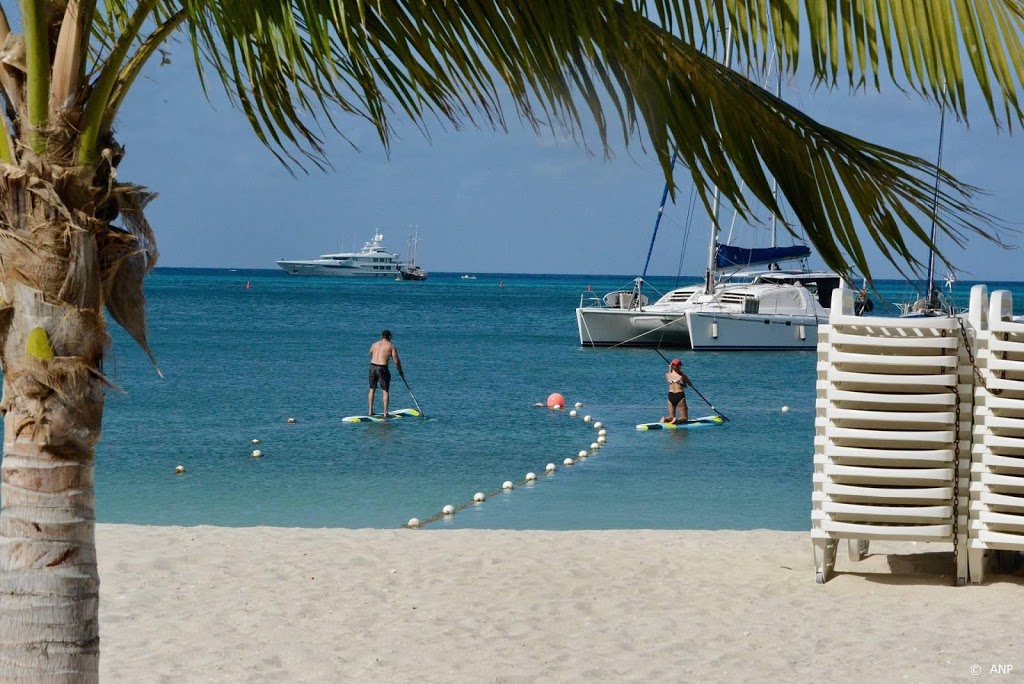 Sint Maarten voert avondklok in voor periode van twee weken