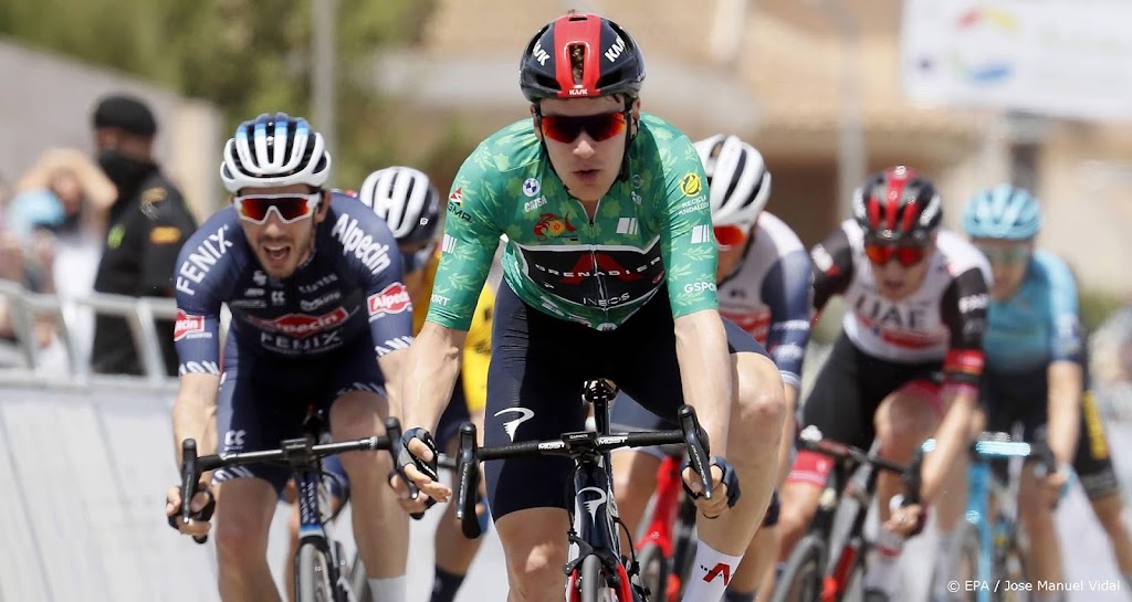 Team Ineos de beste in ploegentijdrit Tour of Britain