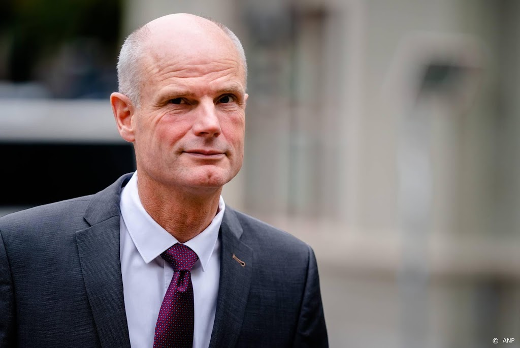 Minister Blok ziet nog wel wat tijd voor brexit-onderhandelingen
