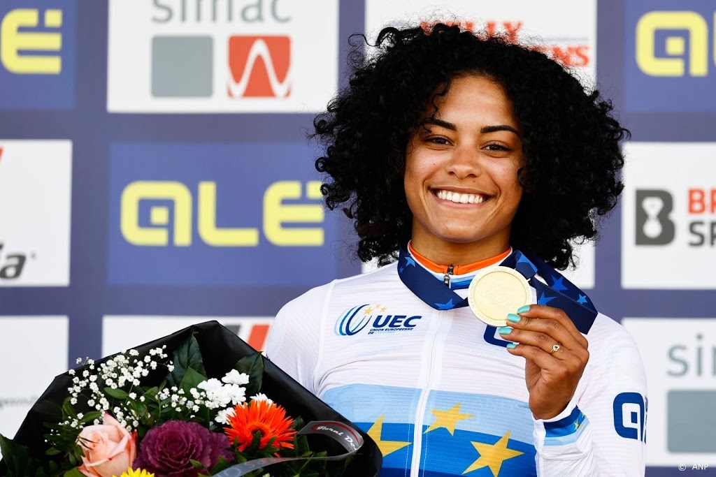 Veldrijdster Alvarado klopt Worst in sprint om Europese titel