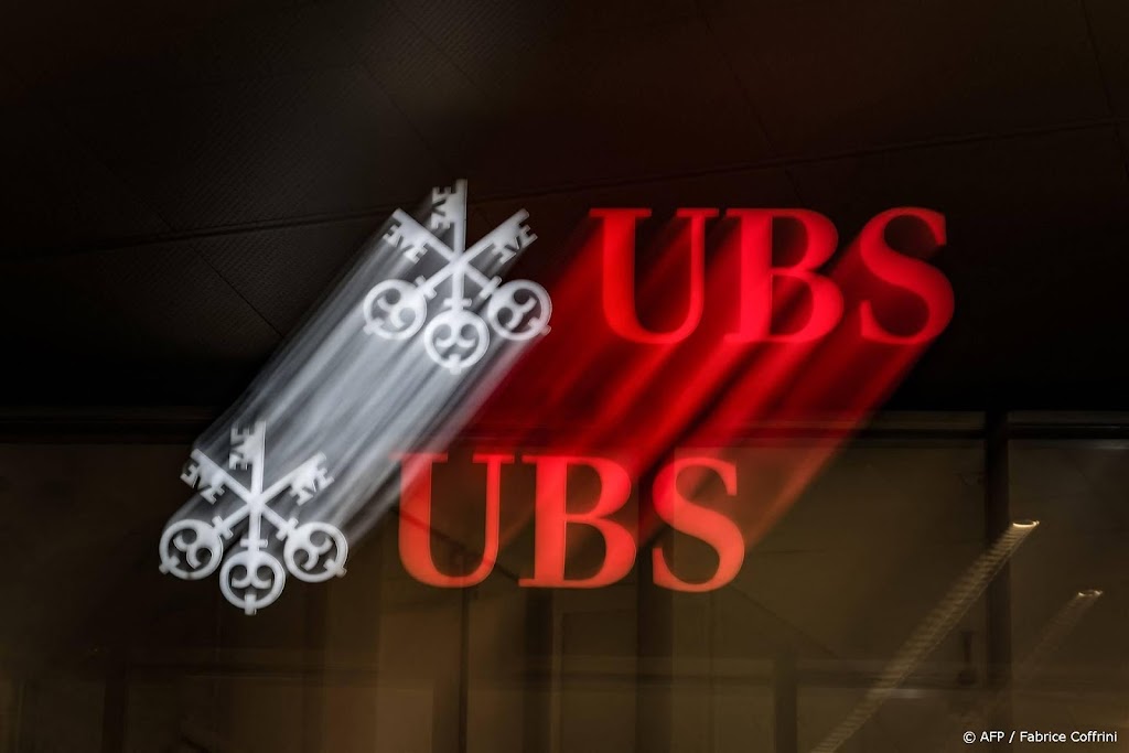 UBS lijdt eerste verlies sinds 2017 door overname Credit Suisse