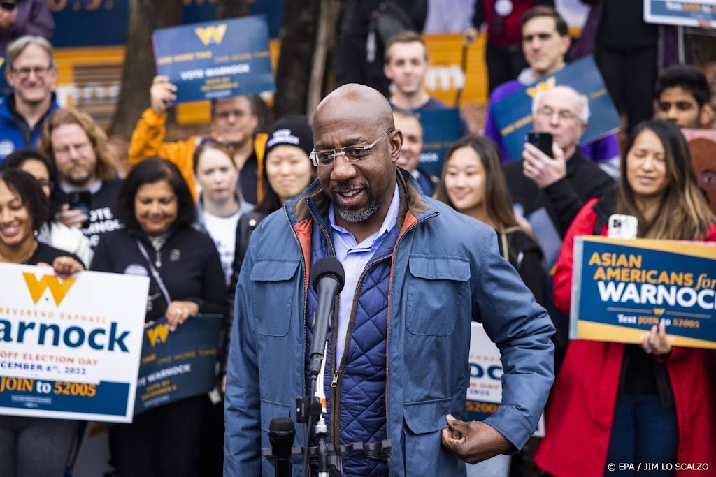 Warnock wint in Georgia 51ste senaatszetel voor Democraten