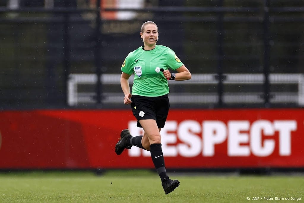 Voor het eerst elk duel Vrouwen Eredivisie met vrouw als arbiter