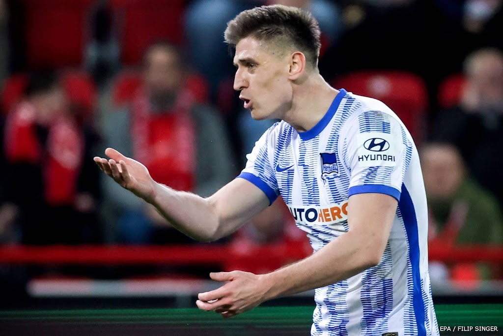 Poolse spits Piatek keert bij Fiorentina terug in Serie A
